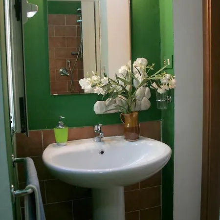 Parco Dai Nonni 팜스테이 이스키텔라